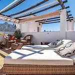 Spectacular 2 Bedroom Penthouse In Best Location In Nueva Andalucia