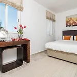 Spectacular 2 Bedroom Penthouse In Best Location In Nueva Andalucia
