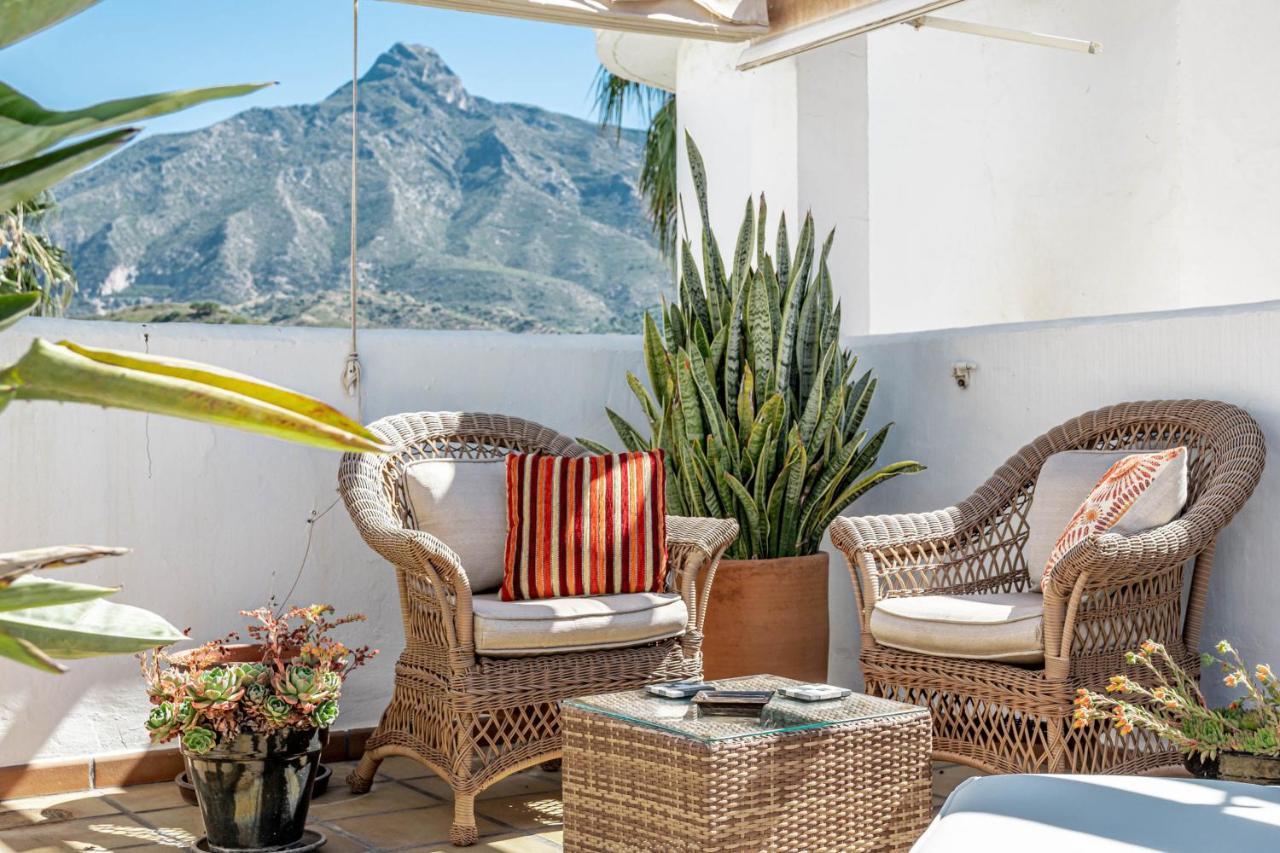 Spectacular 2 Bedroom Penthouse In Location In Nueva Andalucia Apartment
