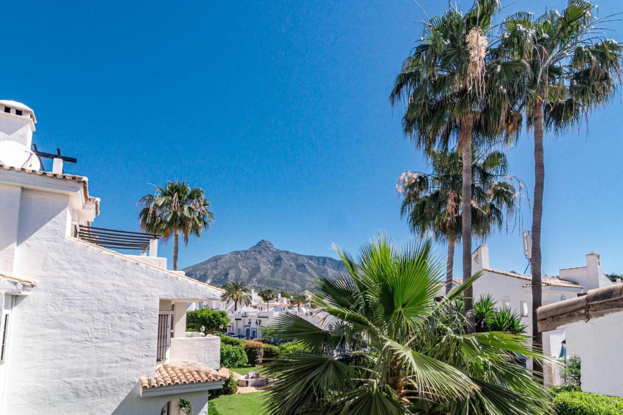 Spectacular 2 Bedroom Penthouse In Location In Nueva Andalucia Apartment *