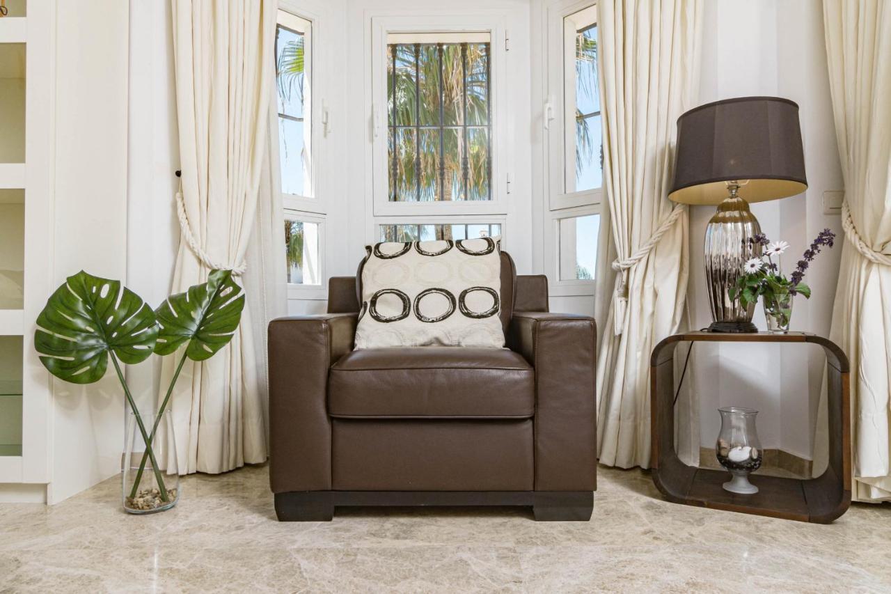 Spectacular 2 Bedroom Penthouse In Location In Nueva Andalucia