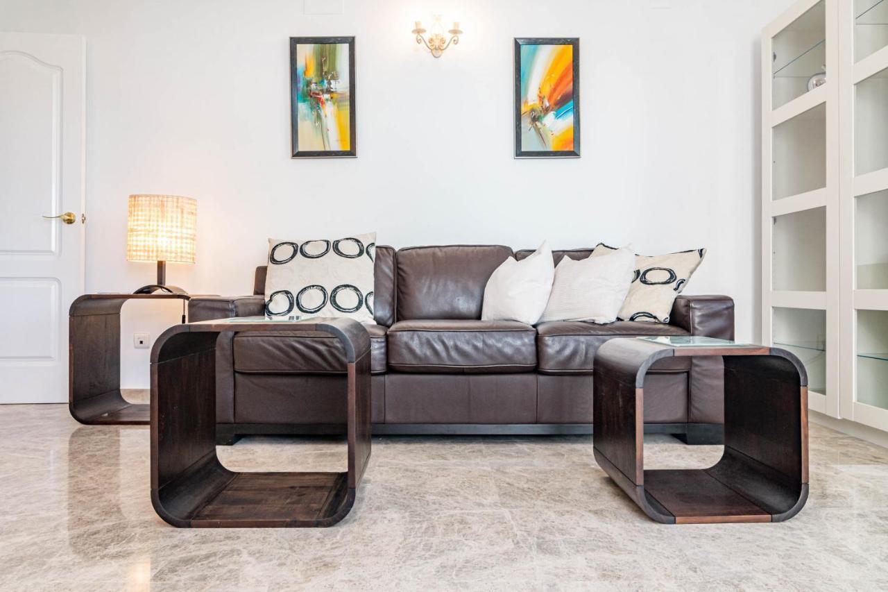 Apartment Spectacular 2 Bedroom Penthouse In Location In Nueva Andalucia