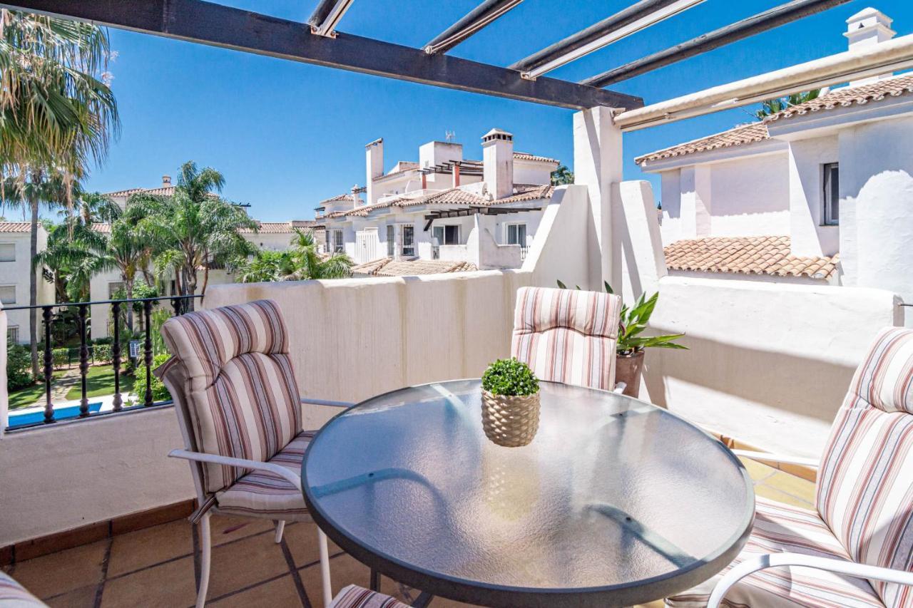 Apartment Spectacular 2 Bedroom Penthouse In Location In Nueva Andalucia