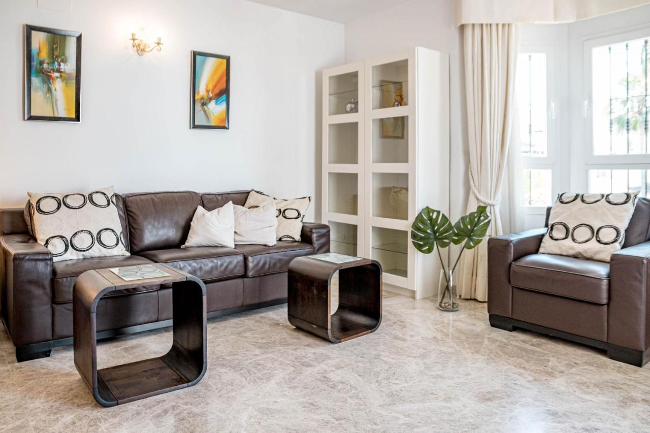 Spectacular 2 Bedroom Penthouse In Location In Nueva Andalucia Apartment