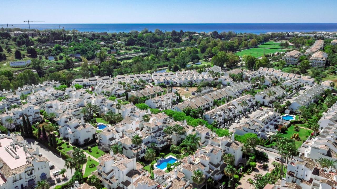 Spectacular 2 Bedroom Penthouse In Location In Nueva Andalucia *